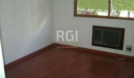 Apartamento para Venda - 105.8m², 3 dormitórios, sendo 1 suites, 2 vagas - Petrópolis