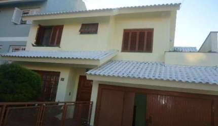 Casa para Venda - 200m², 3 dormitórios, sendo 1 suites, 2 vagas - Espírito Santo