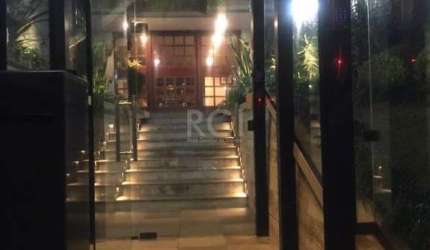 Cobertura para Venda - 223m², 3 dormitórios, sendo 1 suites, 2 vagas - Santa Cecília