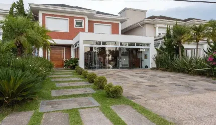 Casa em Condomínio em Belém Novo
