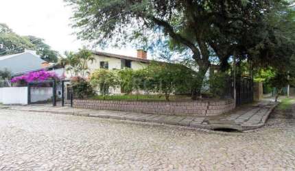 Casa para Venda - 180m², 3 dormitórios, sendo 1 suites, 2 vagas - Ipanema