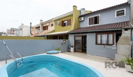 Casa para Venda - 119m², 2 dormitórios, sendo 2 suites, 2 vagas - Hípica