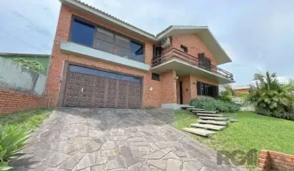 Casa para Venda - 370m², 4 dormitórios, sendo 1 suites, 3 vagas - Vila Assunção