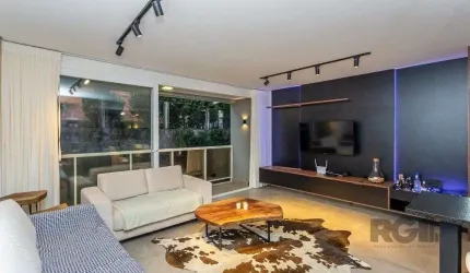 Apartamento DUPLEX no bairro Chácara das Pedras de 2 dormitórios e 2 vagas