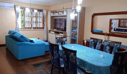 Apartamento com 128.25m², 3 dormitórios, sendo 2 suites, 1 vaga, Petrópolis,