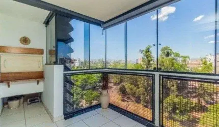 Apartamento em Menino Deus