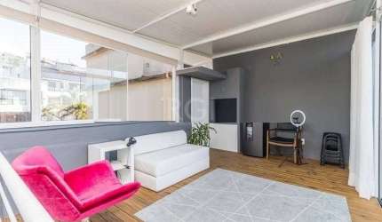 Cobertura para Venda - 186m², 3 dormitórios, 2 vagas - Três Figueiras