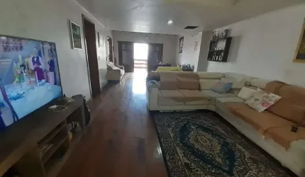 Casa Residencial Semimobiliada à Venda em Porto Alegre, RS