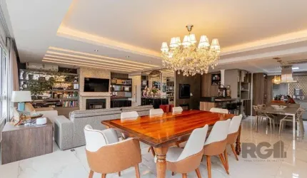 Apartamento com 209 m² privativos sendo 3 suítes, 4 elevadores, 3 vagas de garagens, à venda no bairro Higienópolis