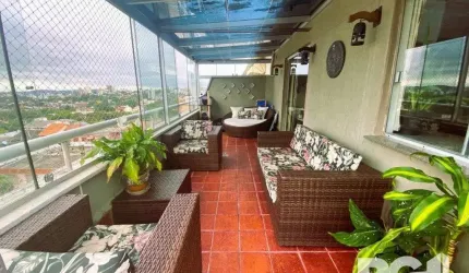 Cobertura de 2 dormitórios com terraço e vista panorâmica.