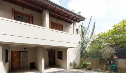 Casa em condomínio, 102m², 2 dormitórios, Guarujá