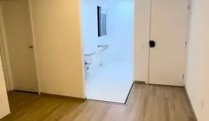 Apartamento com 02 quartos no Bairro Ipanema.