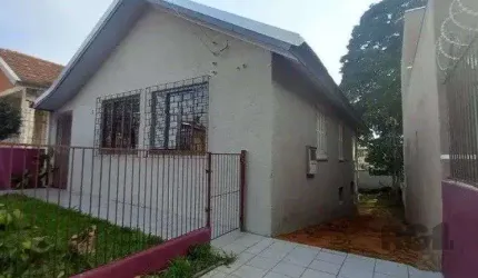 CASA NO SARANDI COM 3 DORMITÓRIOS PRÓXIMO DA BALTAZAR