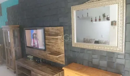 Casa com 2 quartos, 2 vagas de garagem, no bairro Aberta dos Morros, Porto Alegre/RS