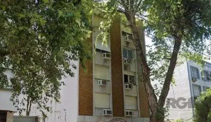 Vende-se amplo apartamento 2 dorm, vaga coberta, predio c/ elevador - 62m² - Rio Branco