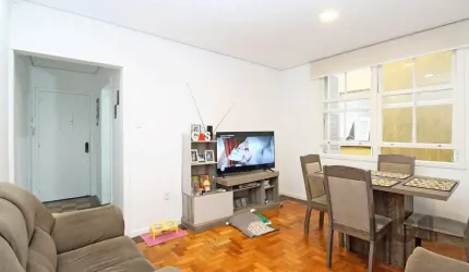 Apartamento para Venda - 68m², 2 dormitórios, sendo 1 suites, Cidade Baixa