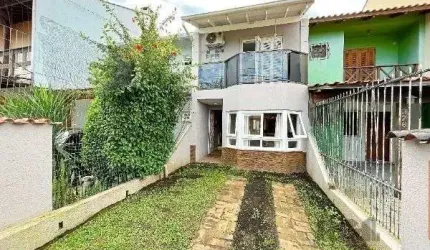 Casa em Porto Alegre, no bairro Hípica, com 2 dormitório(s), e 2 banheiros, à venda.