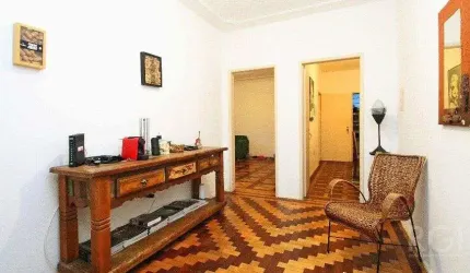 VENDA APARTAMENTO 3 DORMITORIOS, RUA RAMIRO BARCELOS, BAIRRO BOM FIM, AMPLO, DE FRENTE, SACADA EM FRENTE AO HOPSITAL DE CLÍNICAS