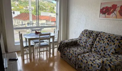 Apartamento 62m², dois dormitórios no bairro Glória