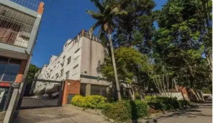 Cobertura, com piscina privativa, no bairro Cristal.