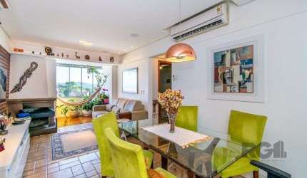 Apartamento 2 dormitórios, 1 vaga no Alto Petrópolis