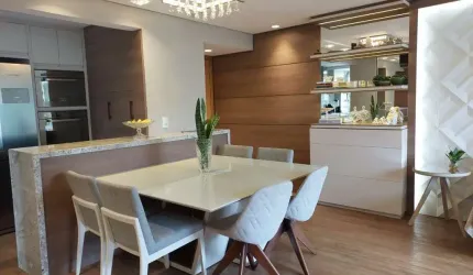 Apartamento com 3 dormitórios, sendo 1 deles suíte, com 02 vagas