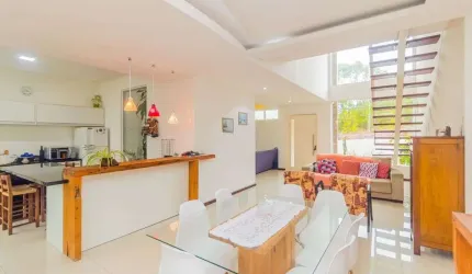 Casa em Condomínio 3 dorms à venda Avenida Juca Batista, Hípica - Porto Alegre
