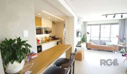 Apartamento 03 dormitórios - 106 m² - 1 vaga dupla Menino Deus