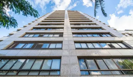 Apartamento com 3 dormitórios sendo 3 suítes no bairro Auxiliadora - POA/RS