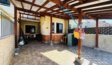 Casa à venda no bairro Hípica