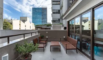 Apartamento Garden 3 Dorms (2 Suítes), 181m², 2 Vagas – Auxiliadora, POA