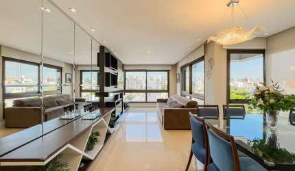 Belíssimo apartamento mobiliado com 2 suítes e 2 vagas a venda no bairro Petrópoilis.