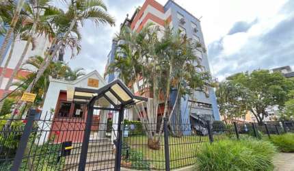 Apartamento com 3 Quartos, 1 suite e 1 vaga à Venda no bairro Tristeza.