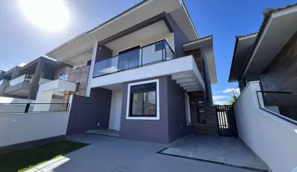 Casa para Venda em Florianópolis, Lagoa da Conceição, 3 dormitórios, 3 suítes, 4 banheiros, 2 vagas