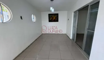 Cajueiro 3 Quartos 1 Suíte 4 Vagas Espaço para Festas Planejados