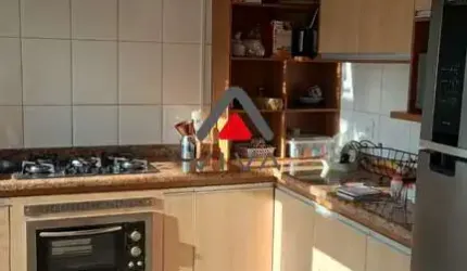 Apartamento com elevador no Árvore Grande