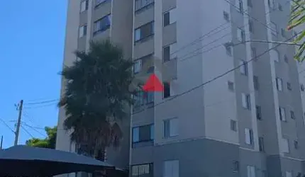 Apartamento térreo no Santa Edwirges
