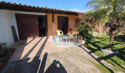 São duas casas, 2 dormitórios cada, à venda por R$ 130.000 - Centro - Balneário Pinhal/RS