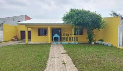 Ampla Casa com 4 dormitórios sendo 1 suíte à venda por R$ 330.000 - Centro - Balneário Pinhal/RS