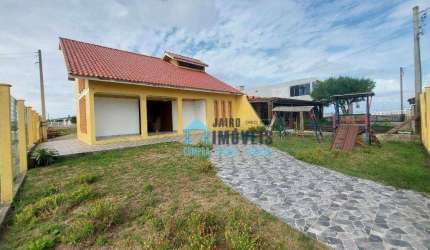 Linda Casa à poucos metros do Mar, com 3 dormitórios à venda por R$ 430.000 - Centro - Balneário Pinhal/RS