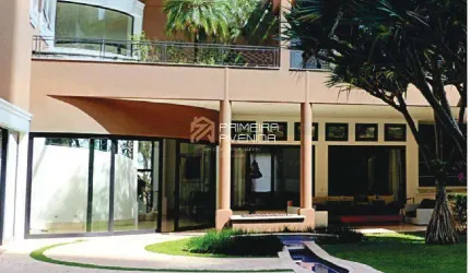 Sobrado de altíssimo padrão no Condomínio Colinas - 8 dorms sendo 4 suítes
