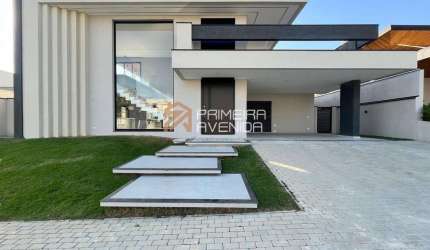 Sobrado 303m² - 3 suítes / 1 master - Cond. Colinas Paratehy Norte