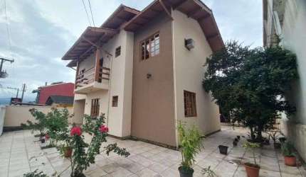 Casa  SÃO JOSÉ - SC