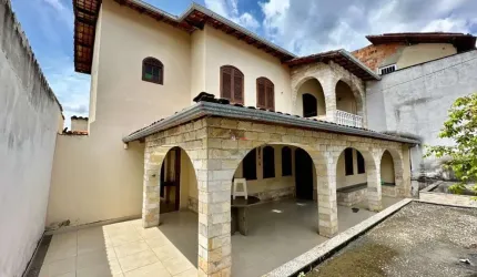 Casa com 3 quartos à venda na Rua Olavo Bilac, 1, Copacabana, Belo Horizonte por R$ 850.000