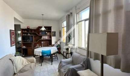 APARTAMENTO 4 QUARTOS SUÍTE AMPLO VENTILADO À VENDA EM ONDINA!!