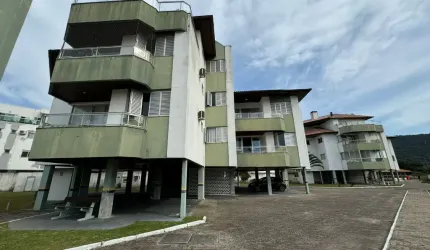 Apartamento 2 dormitórios sendo 1 suíte