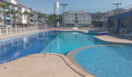 Cobertura duplex com piscina privativa 3 dormitórios sendo 1 suíte