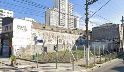 TERRENO 337 M²- ESQUINA COM AV. RADIAL LESTE