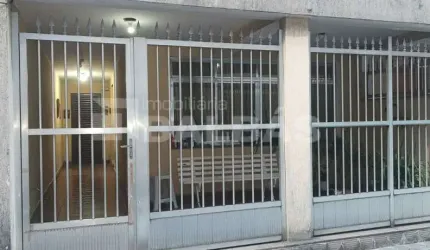 SOBRADO ANTIGO 100 m² - RUA PARTICULAR - EXCELENTE LOCALIZAÇÃO