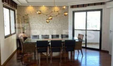 APARTAMENTO 254 m² - NO CORAÇÃO DO TATUAPÉ - 3 SUÍTES - 4 VAGAS